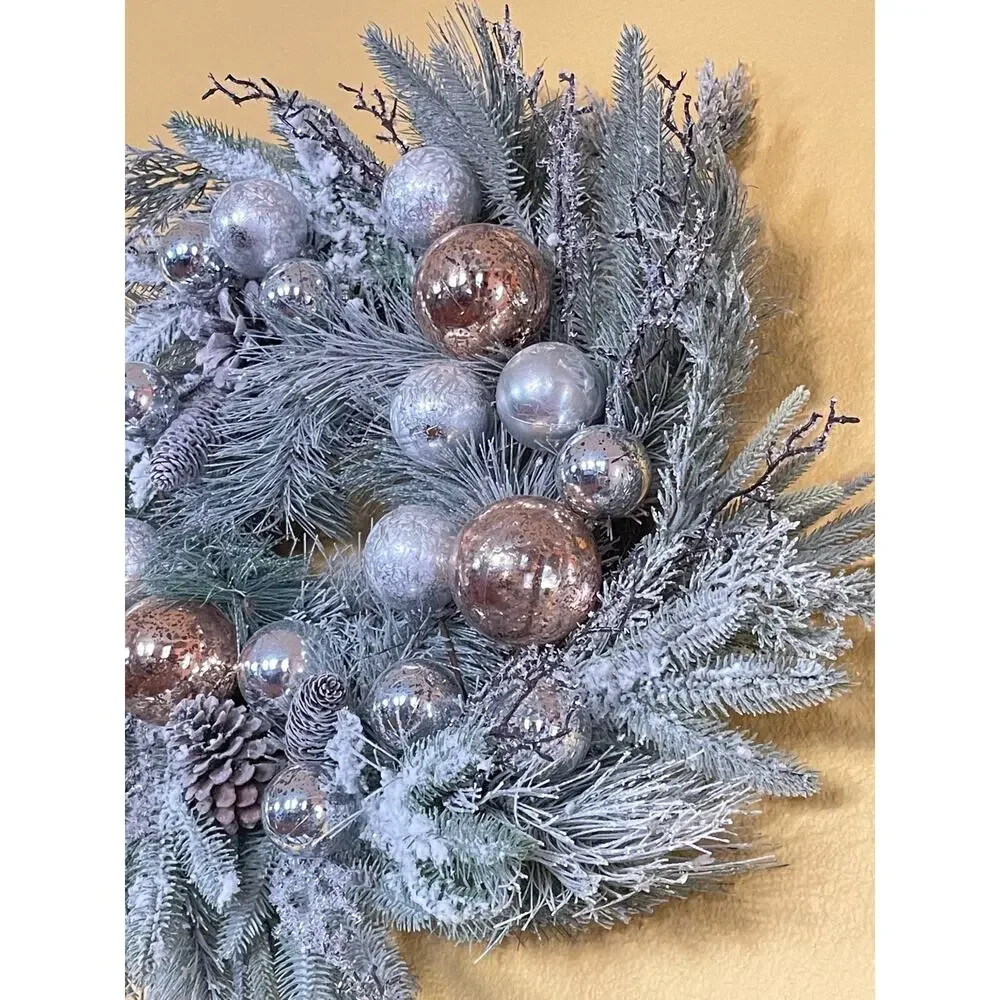 Large Beautiful Door Christmas Wreath 24” Diameter With Ornaments